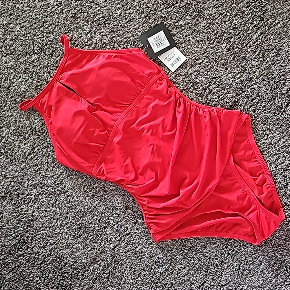 Brand new womans bathing suit
